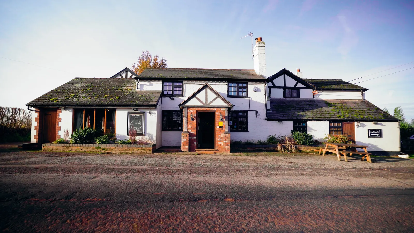 Oak Inn Staplow